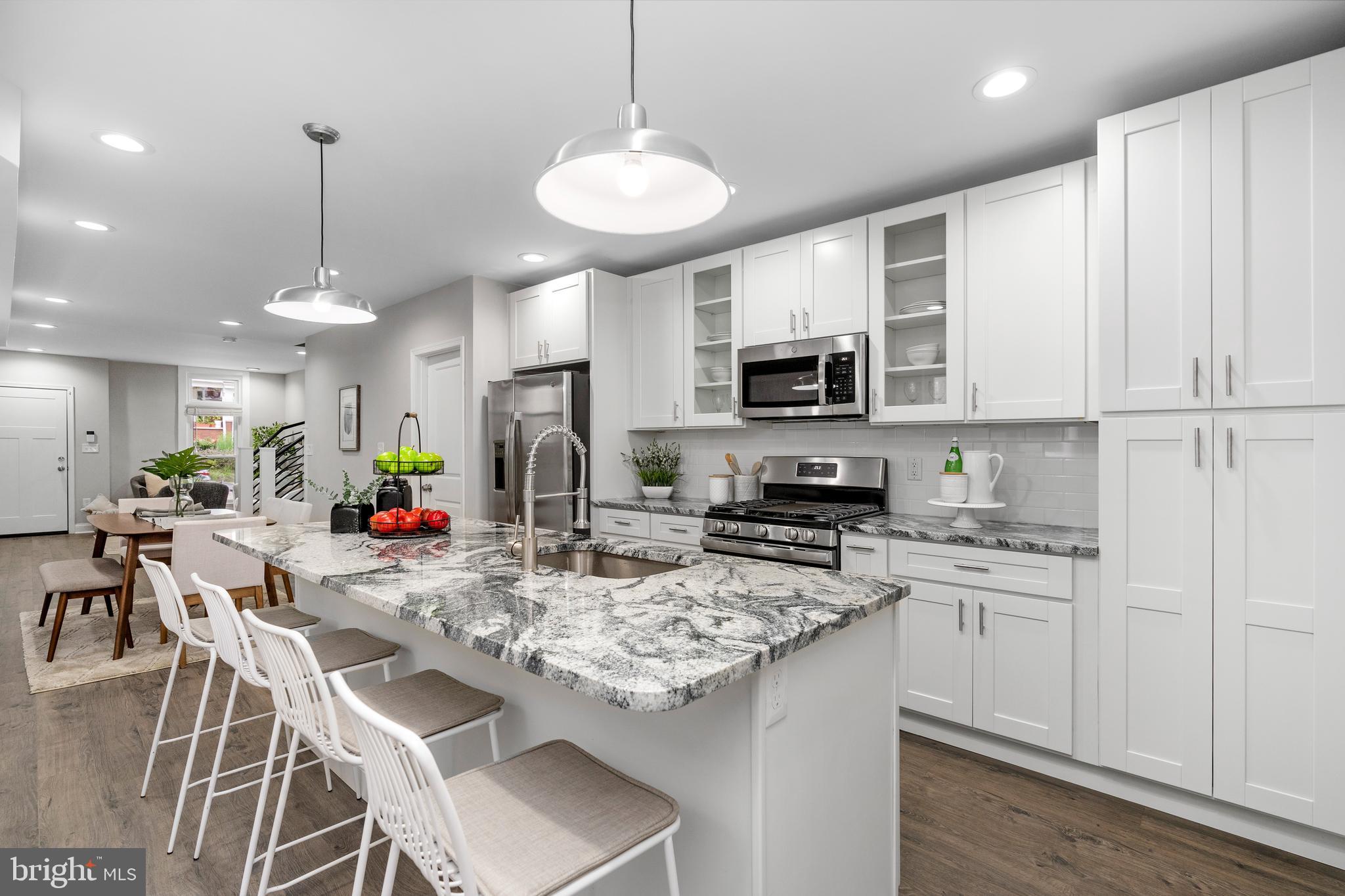 WAVERLY - Residential