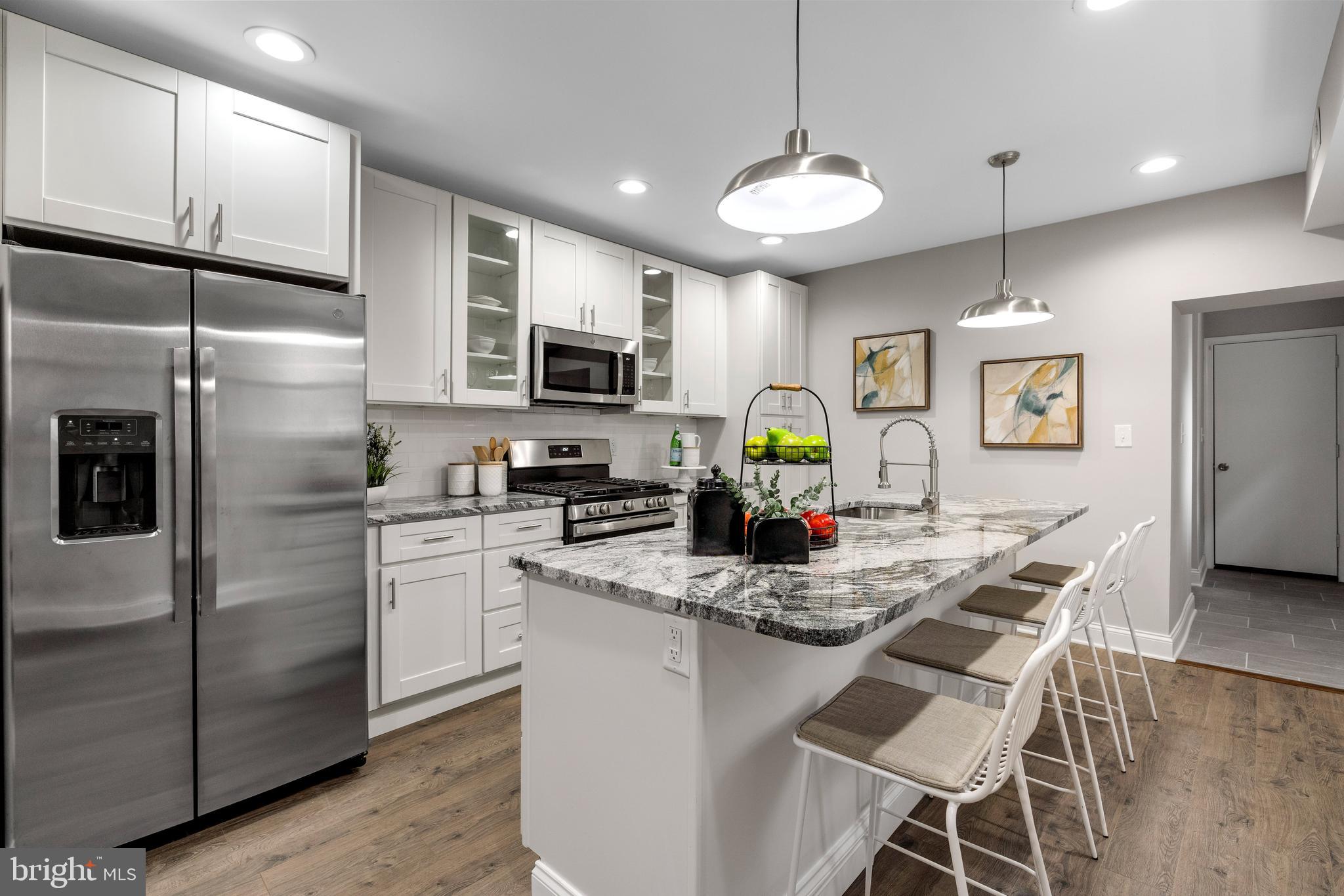 WAVERLY - Residential