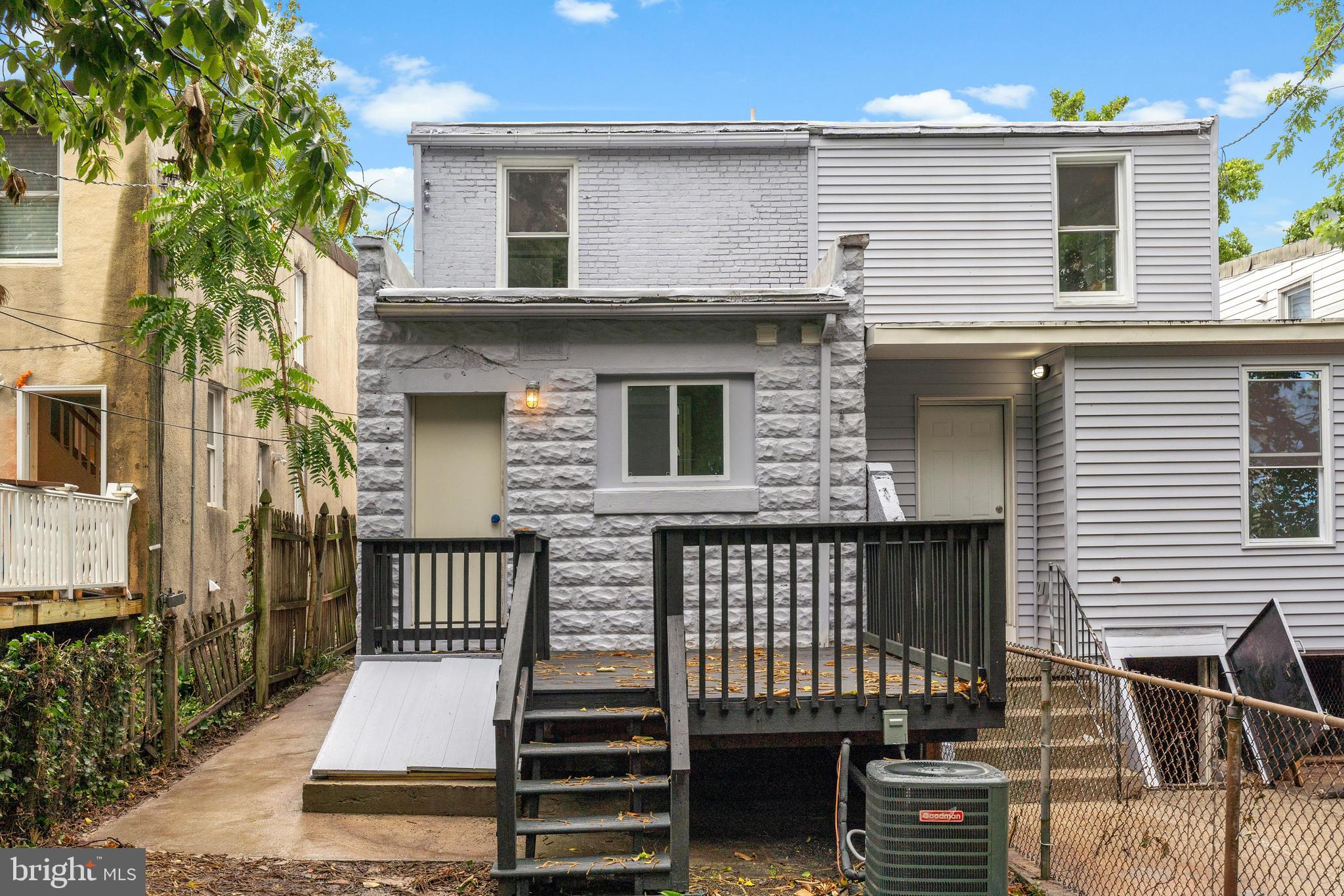 WAVERLY - Residential