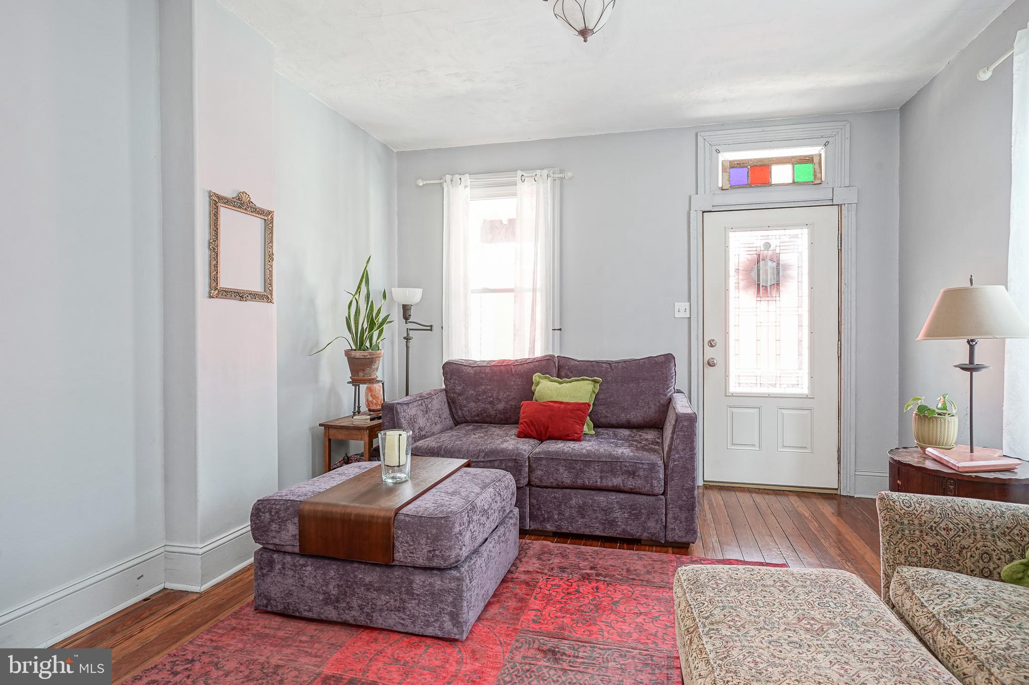 86 E 3RD STREET
