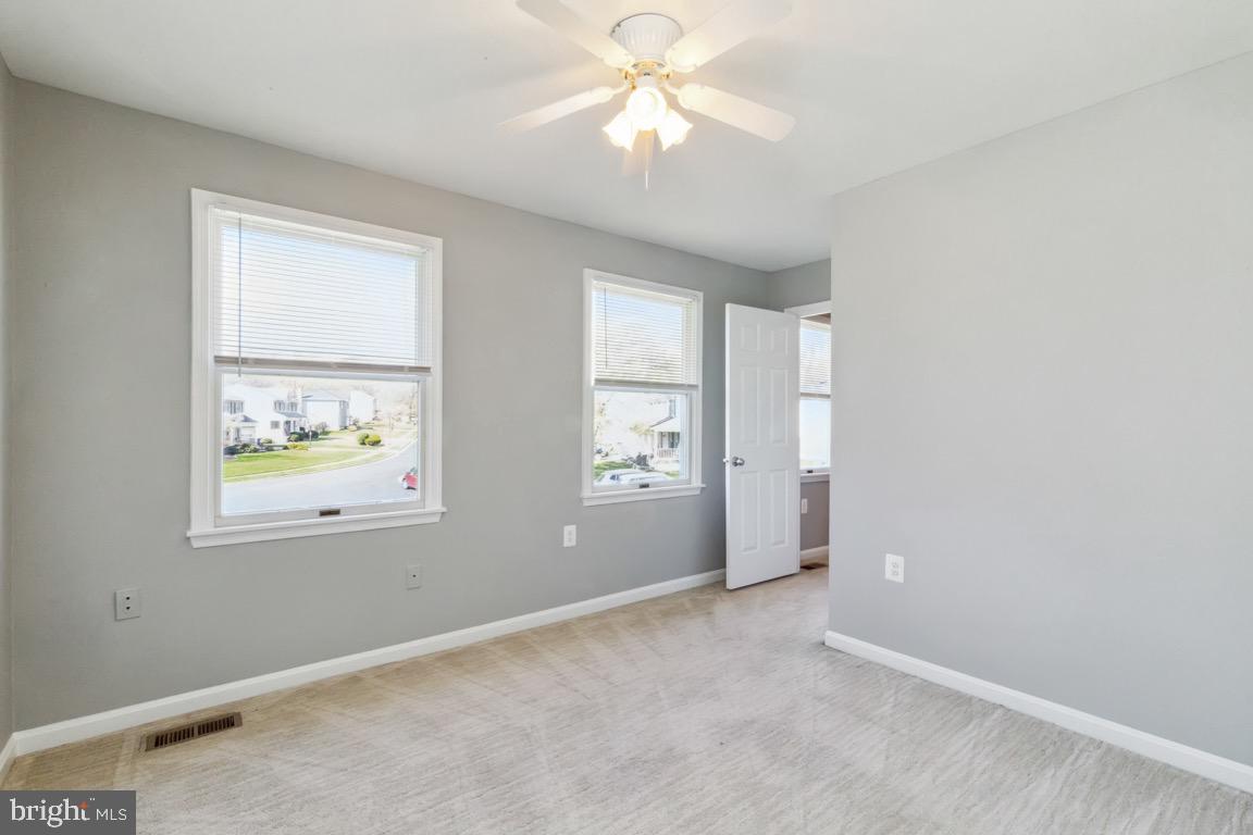 GRAYMOOR - Residential Lease