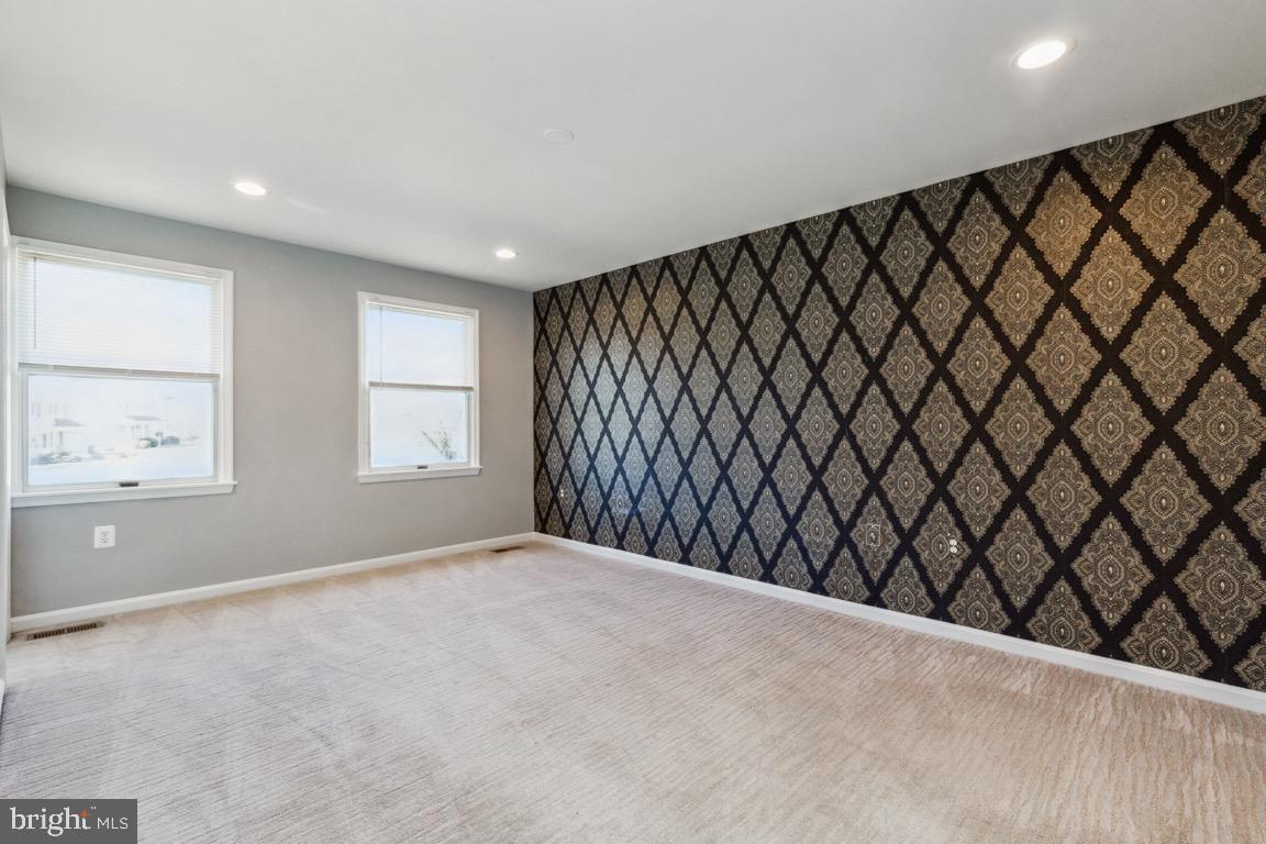 GRAYMOOR - Residential Lease