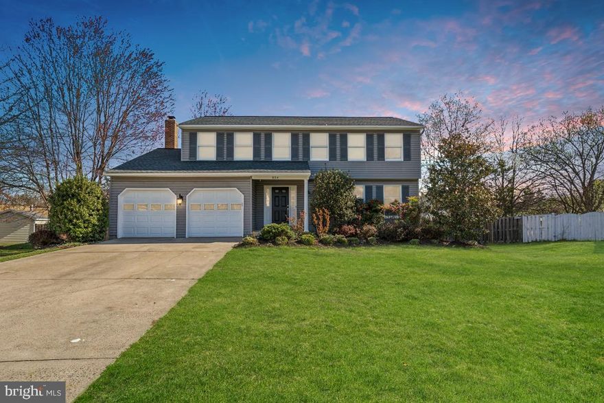 Available immediately. Located on a quiet cul-de-sac, this beautiful three-level Colonial offers plenty of space and comfort. The upper level has four spacious bedrooms, and the bathrooms feature skylights for extra natural light. The walkout lower level (approx 1000 sq ft)  includes a fifth bedroom and den, perfect for an in-law suite or guest space. The home has been recently updated with fresh interior paint and offers lots of storage. The large backyard is great for relaxing or entertaining. Close to schools, parks, and local amenities, this home is ready for you to move in. Pets considered on a case to case basis with pet deposit.