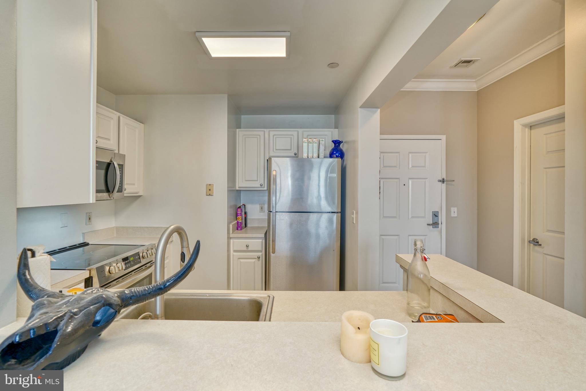 23 PIERSIDE DRIVE 335