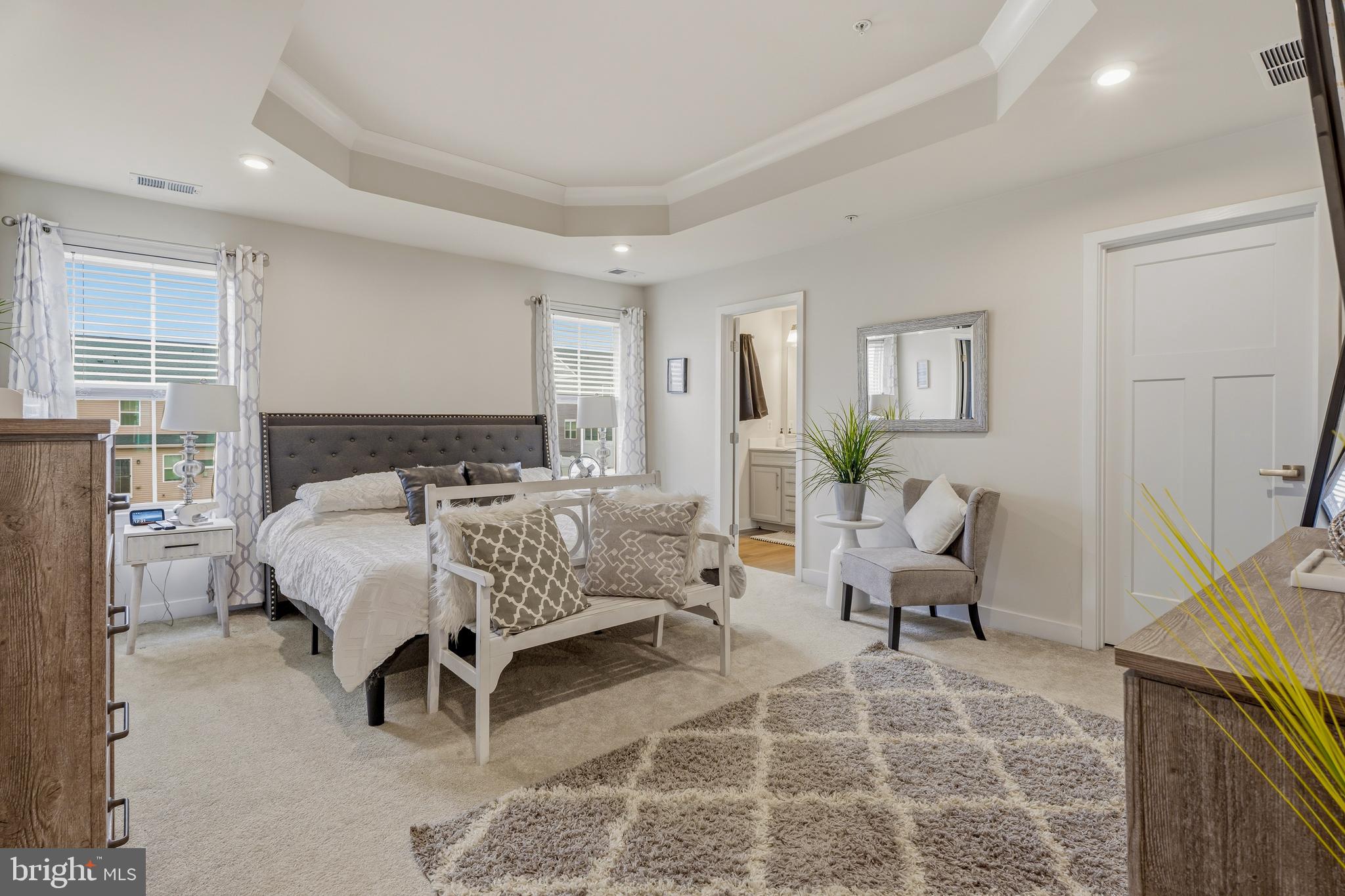 JAMES RUN CARRIAGE HOMES - Residential