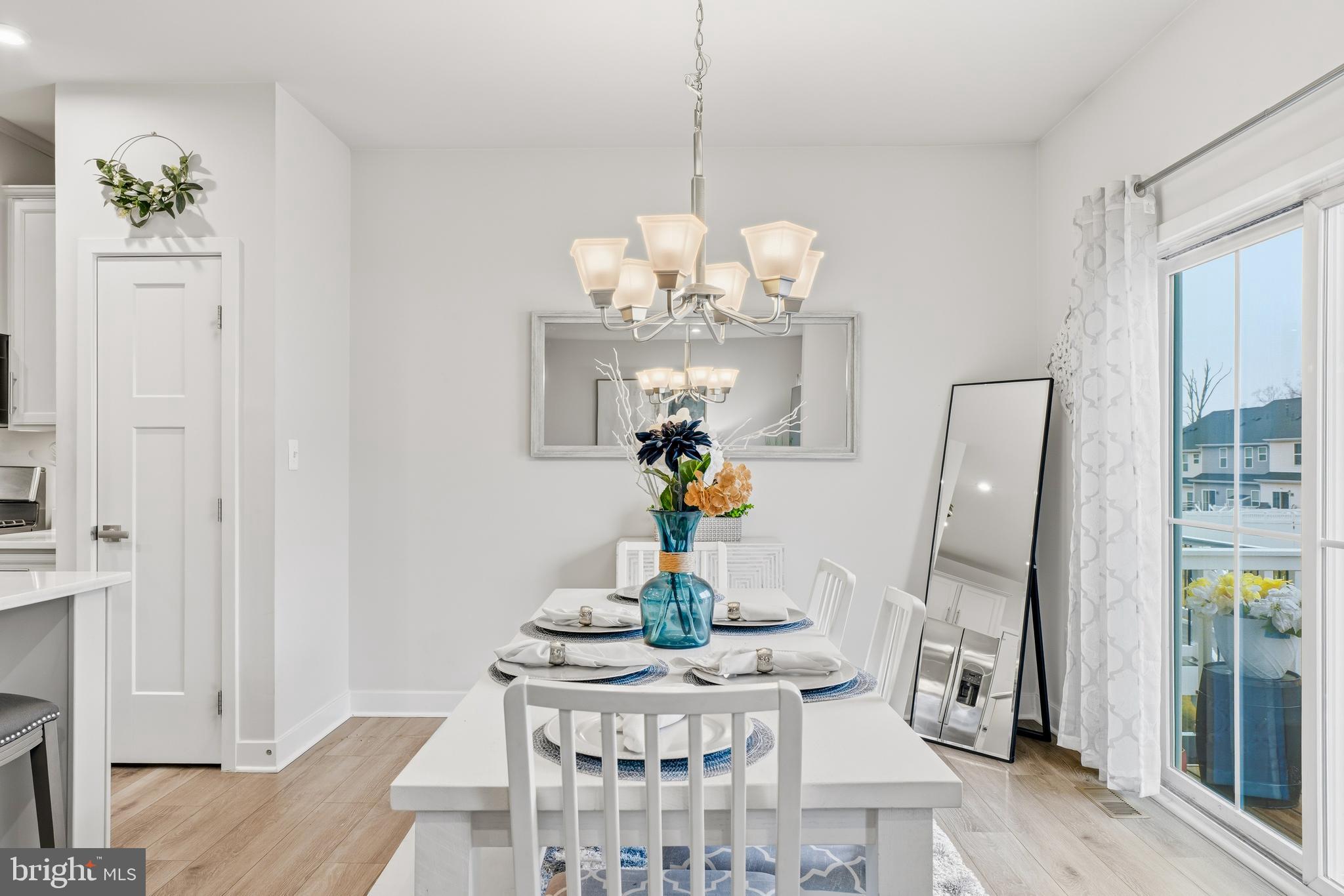 JAMES RUN CARRIAGE HOMES - Residential