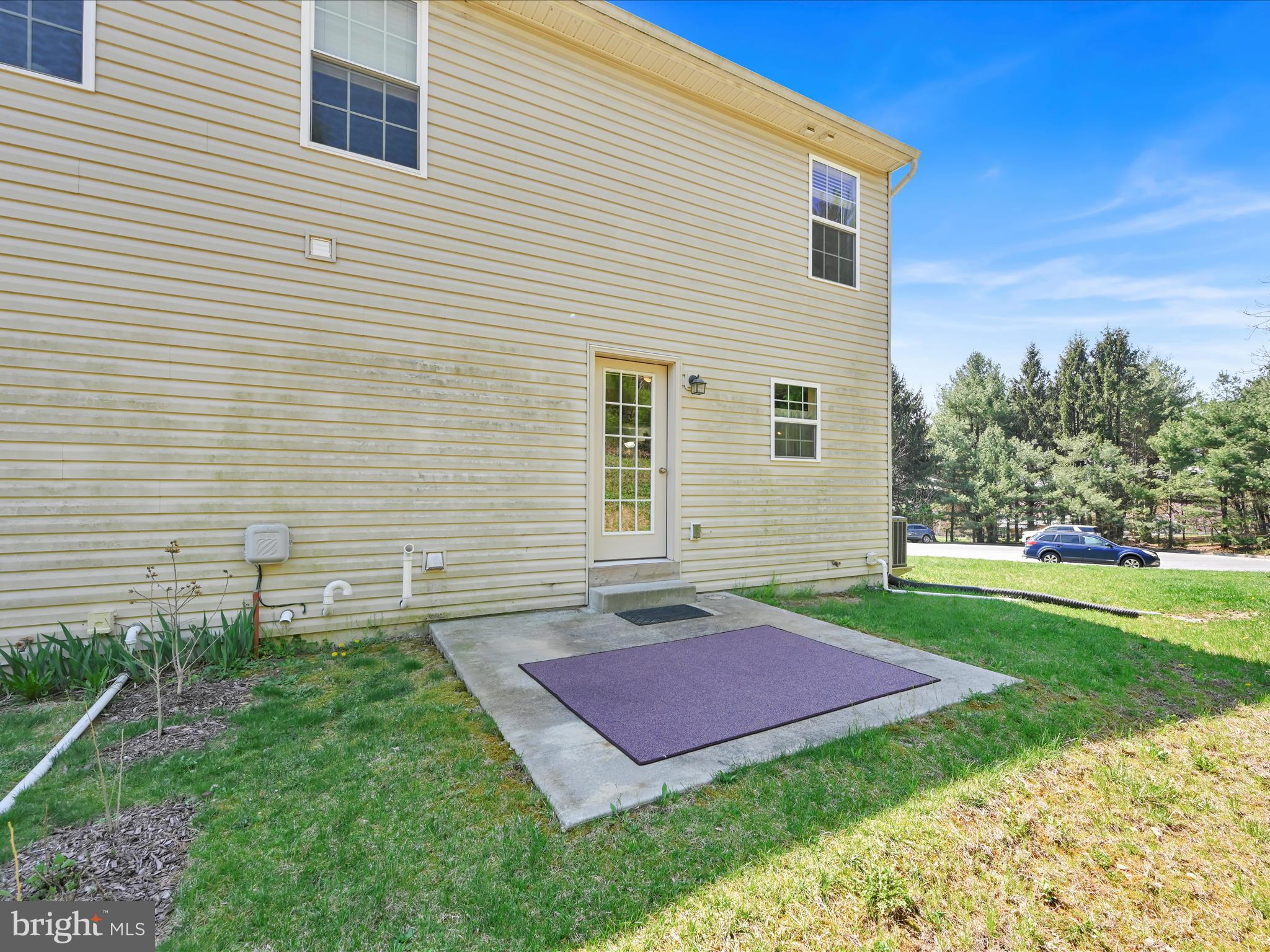 SUNNYSIDE - Residential