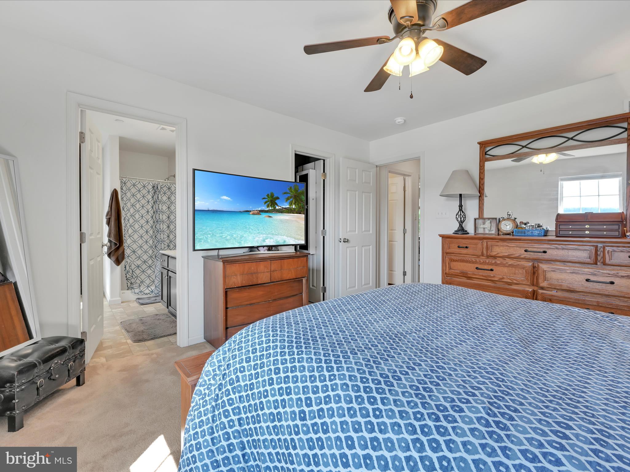 SUNNYSIDE - Residential