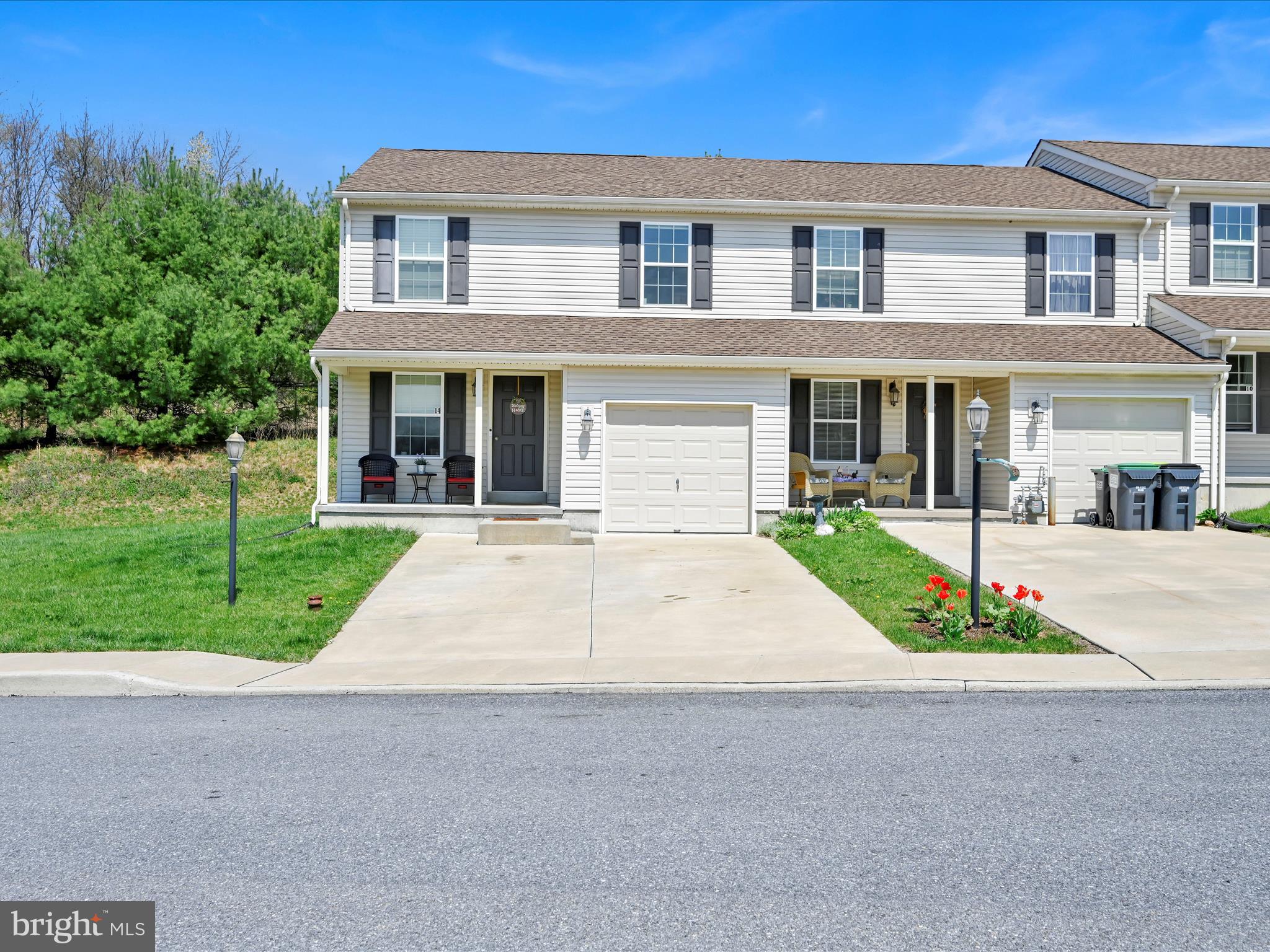 SUNNYSIDE - Residential