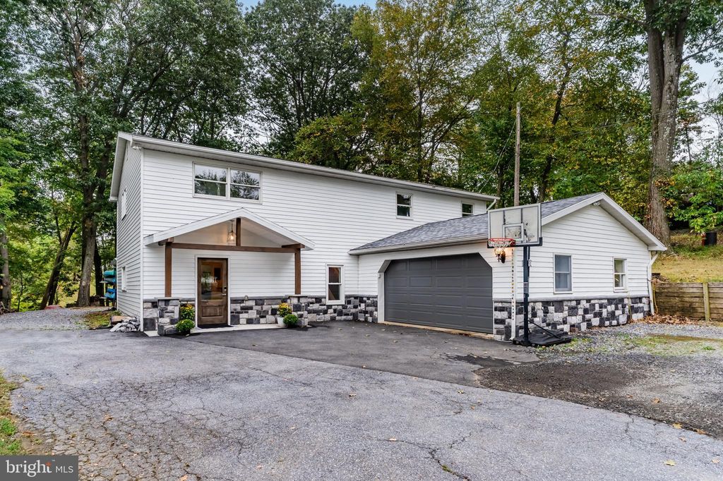Photo of 3849 N Progress Avenue, HARRISBURG, PA 17110 (MLS # PADA2047844)