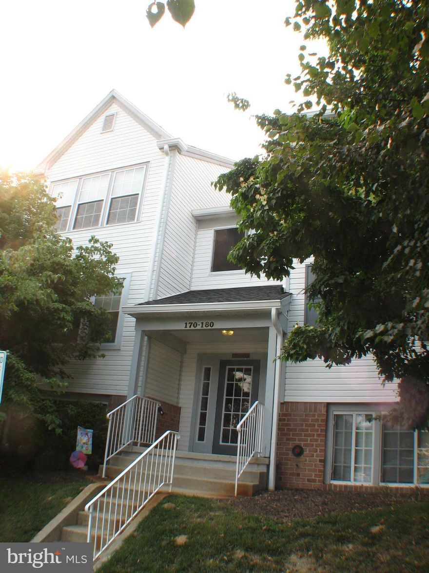 Newly FHA approved: Stunning top-floor, end unit in desirable Red Fox Farms.  Bright, open floor plan. Extremely well maintained and move-in ready. A must-see! Secure front entrance. New roof! Lighted attic storage with shelving. Enjoy your private deck overlooking Gunpowder State Park and River. Extremely quiet.  Great location just minutes from White Marsh and Interstate 95.