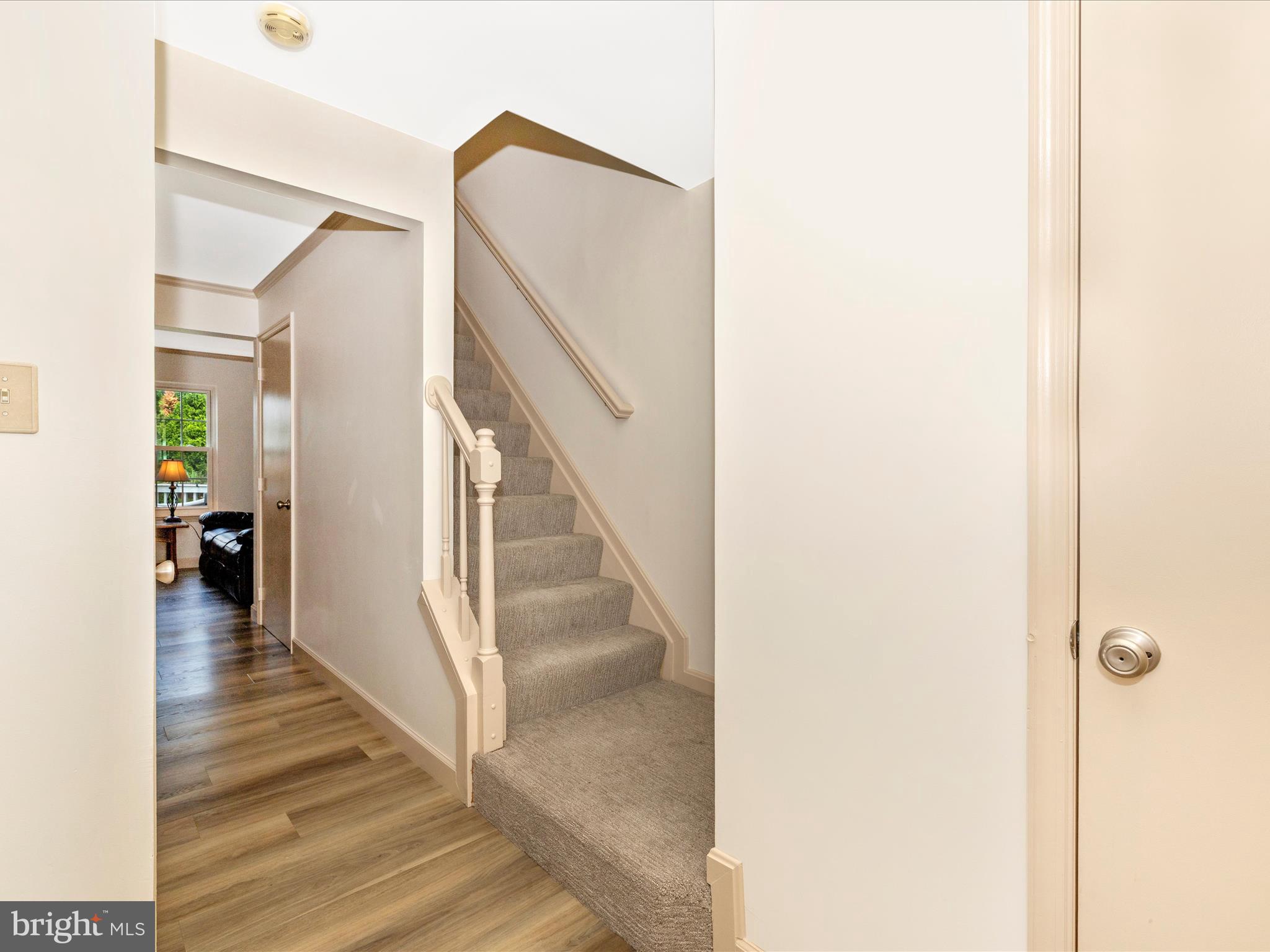 ROBIN MEADOWS - Residential