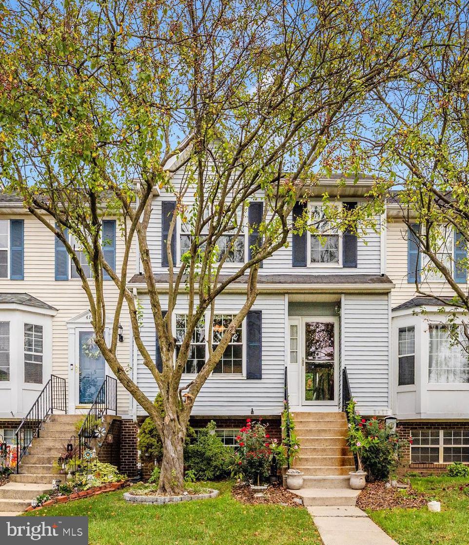 ROBIN MEADOWS - Residential