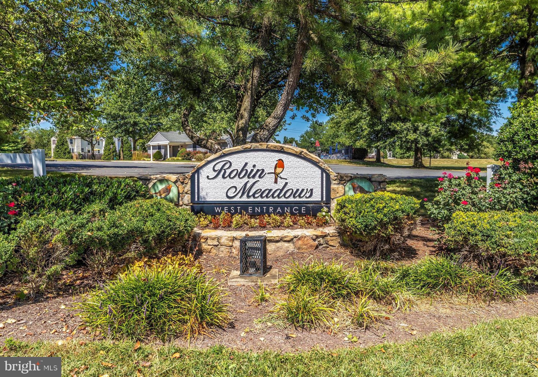 ROBIN MEADOWS - Residential