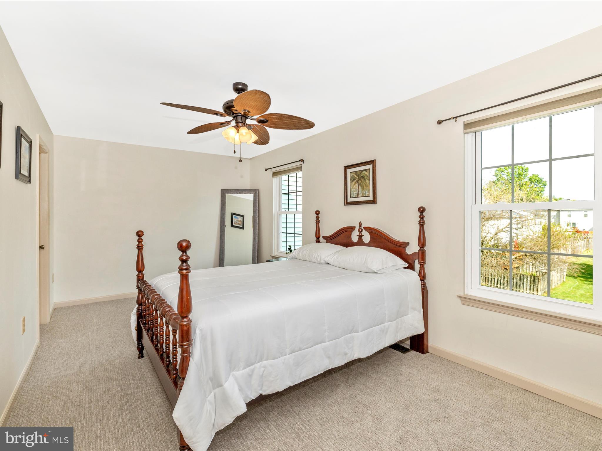 ROBIN MEADOWS - Residential