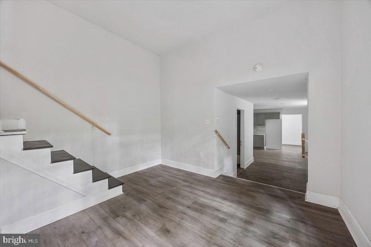 STRAWBERRY MANSION - Residential