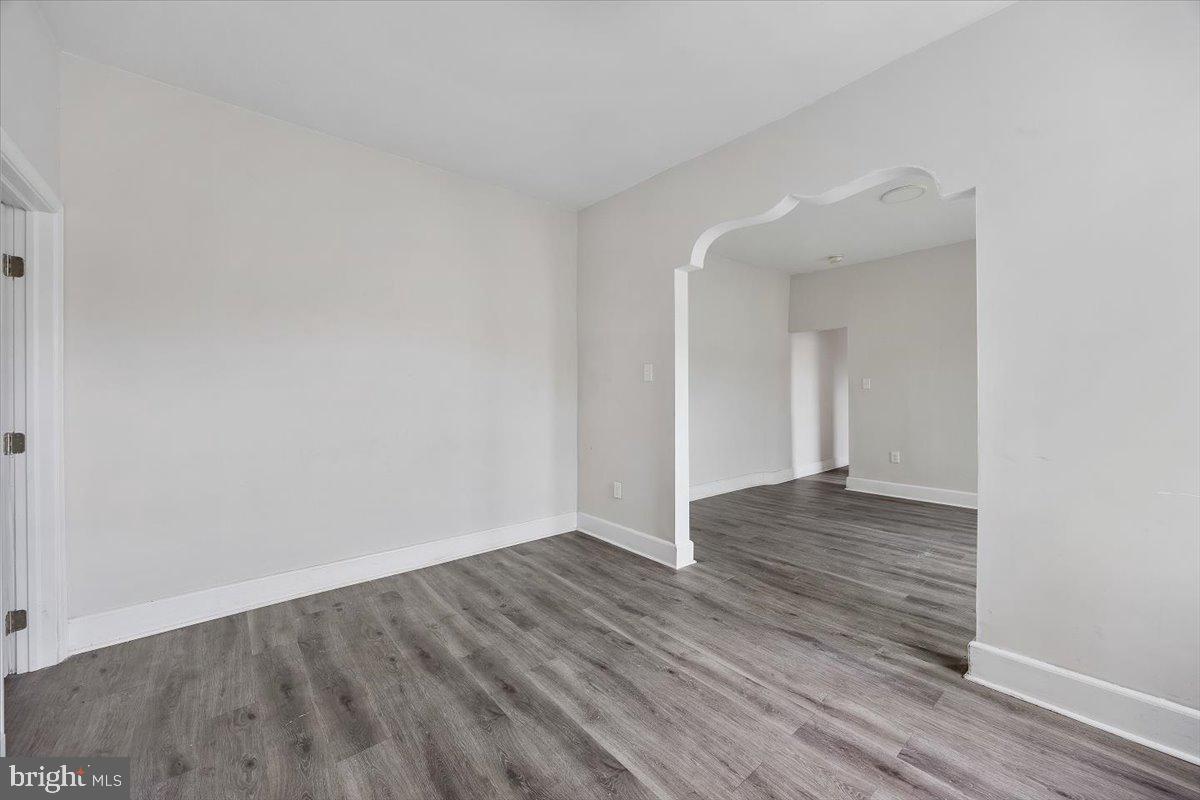 STRAWBERRY MANSION - Residential