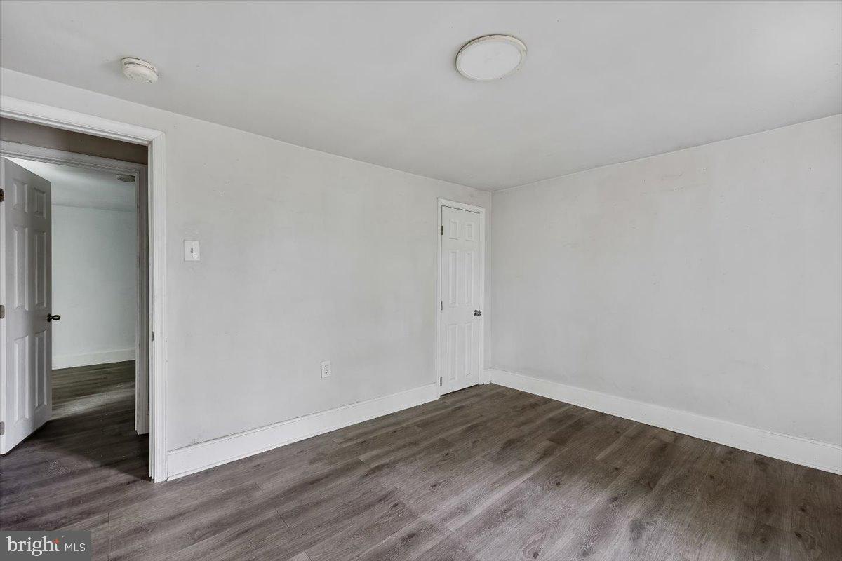 STRAWBERRY MANSION - Residential