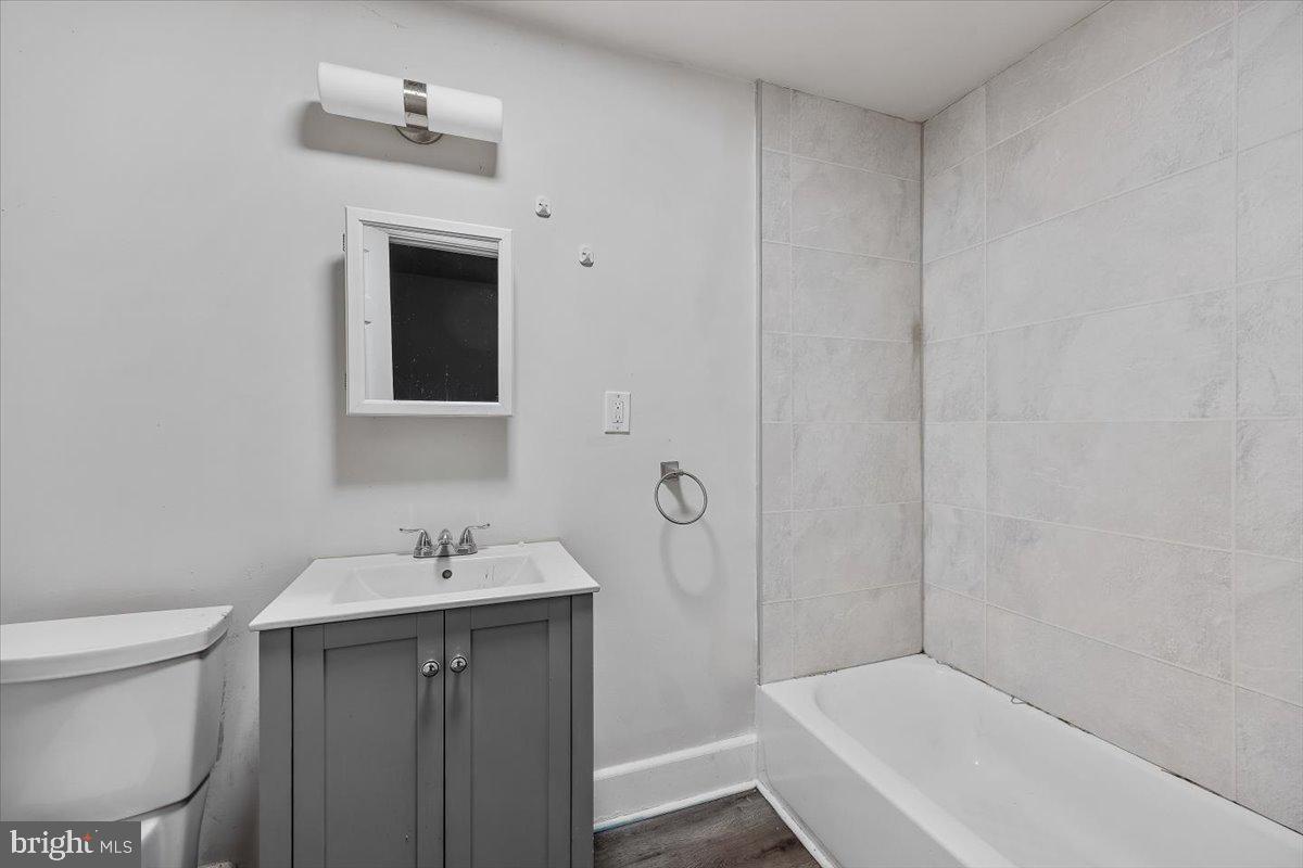 STRAWBERRY MANSION - Residential