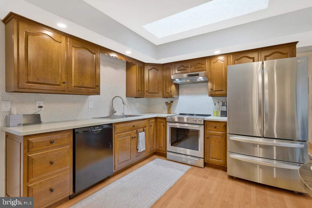 CEDARWOOD - Residential