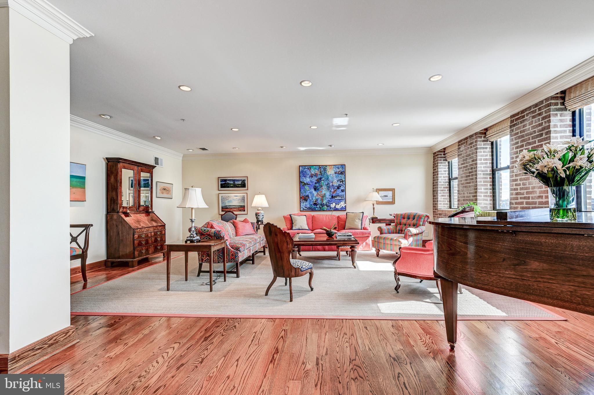 FELLS POINT HISTORIC DISTRICT - Residential