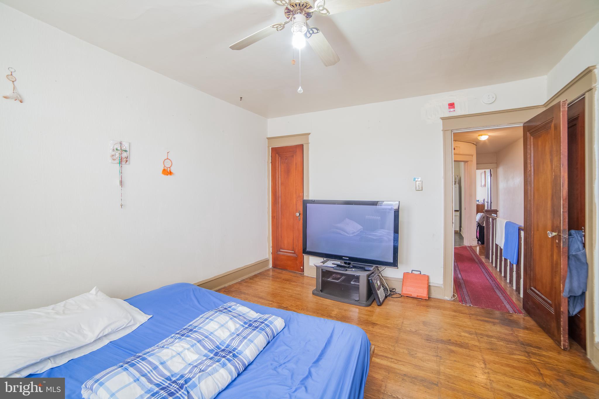 FRANKFORD - Residential Income