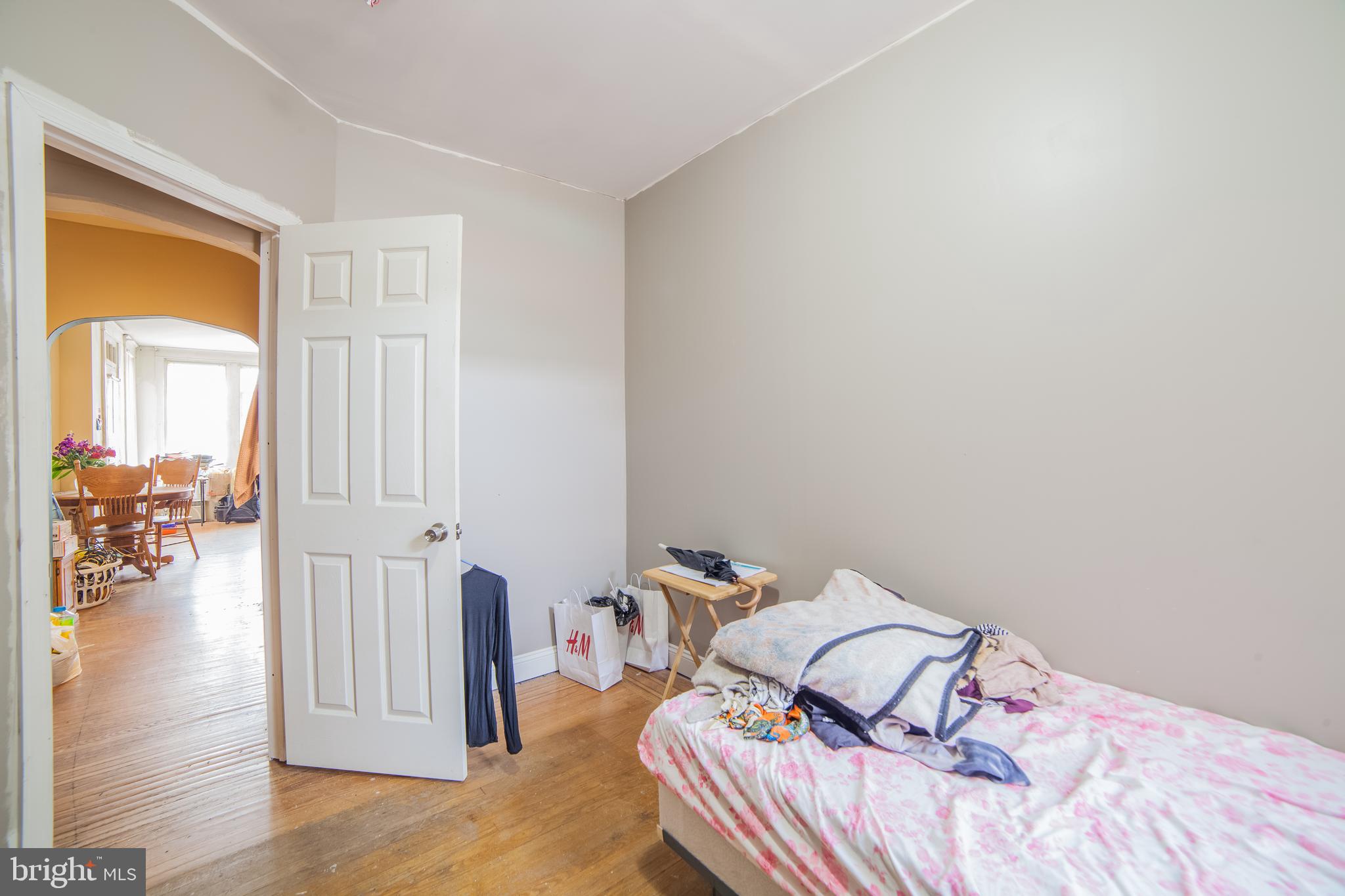 FRANKFORD - Residential Income