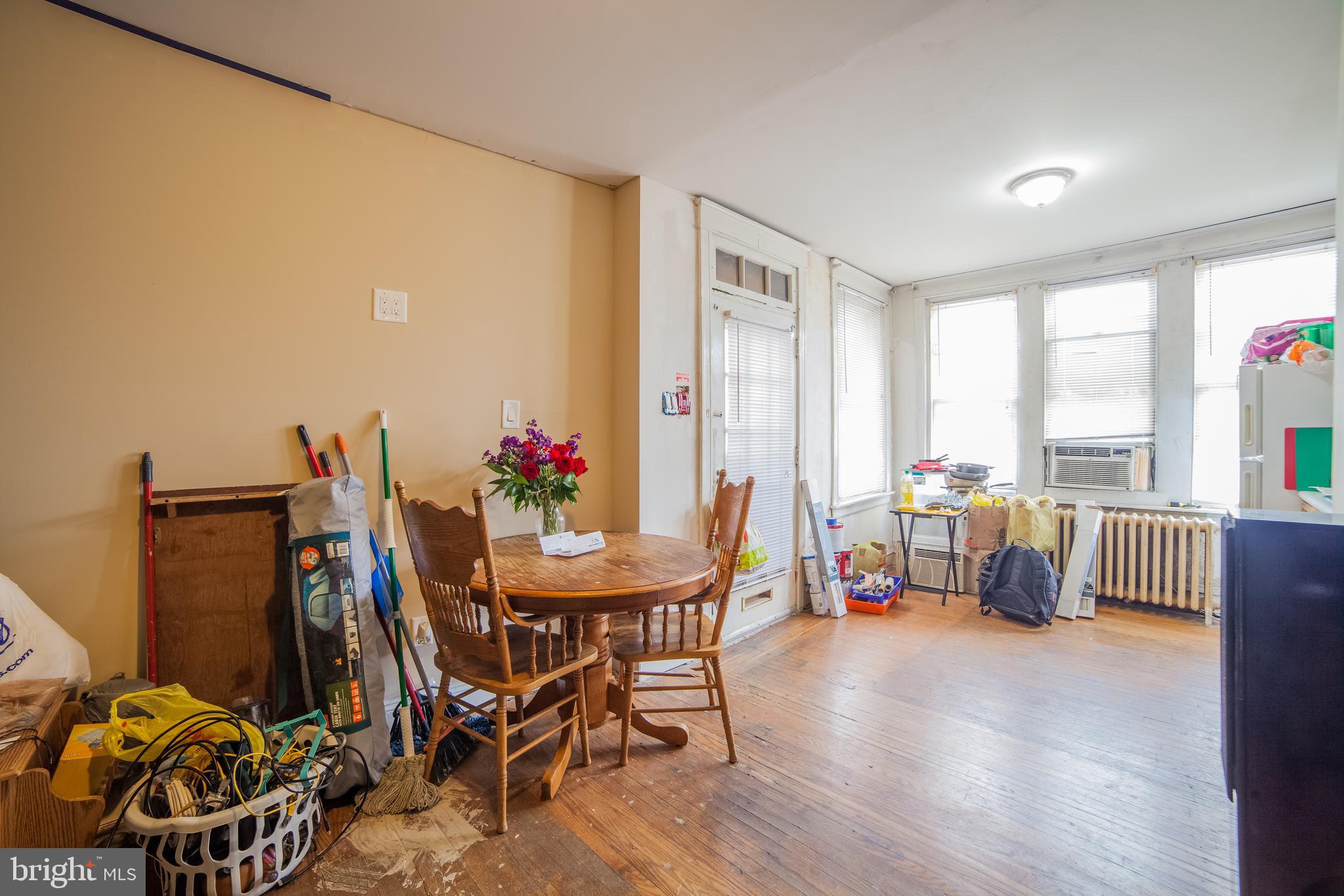 FRANKFORD - Residential Income