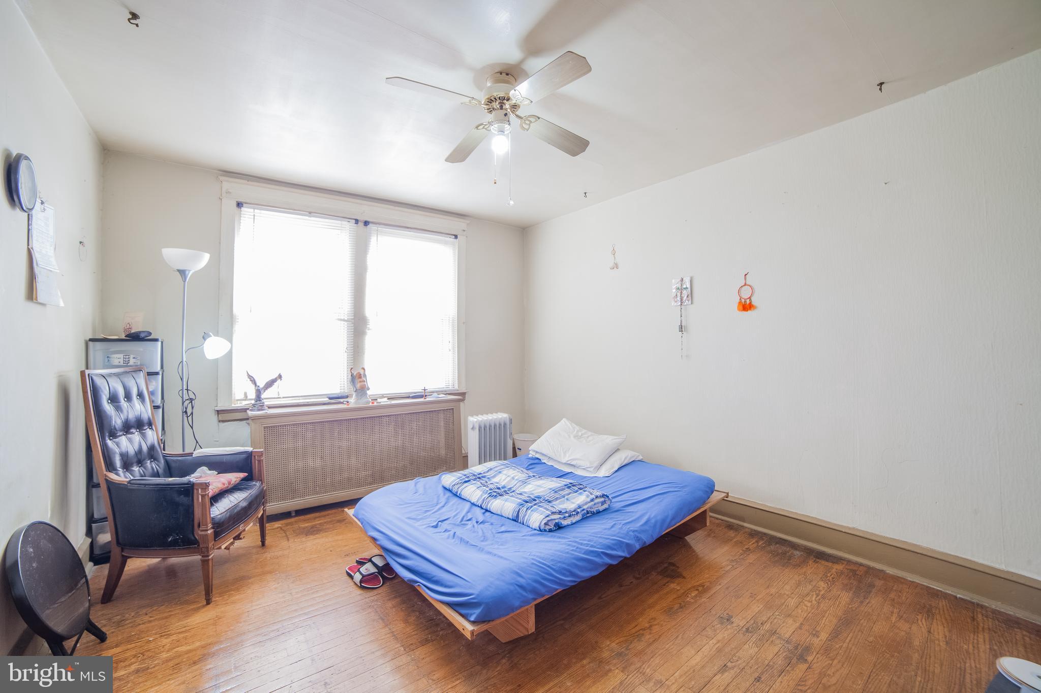 FRANKFORD - Residential Income