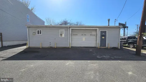 MLS: NJME2058430
