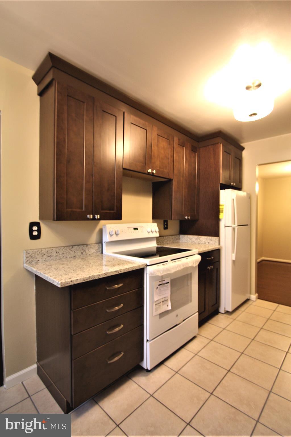 THE POINTE - Residential Lease