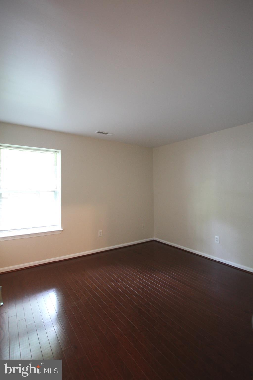 THE POINTE - Residential Lease