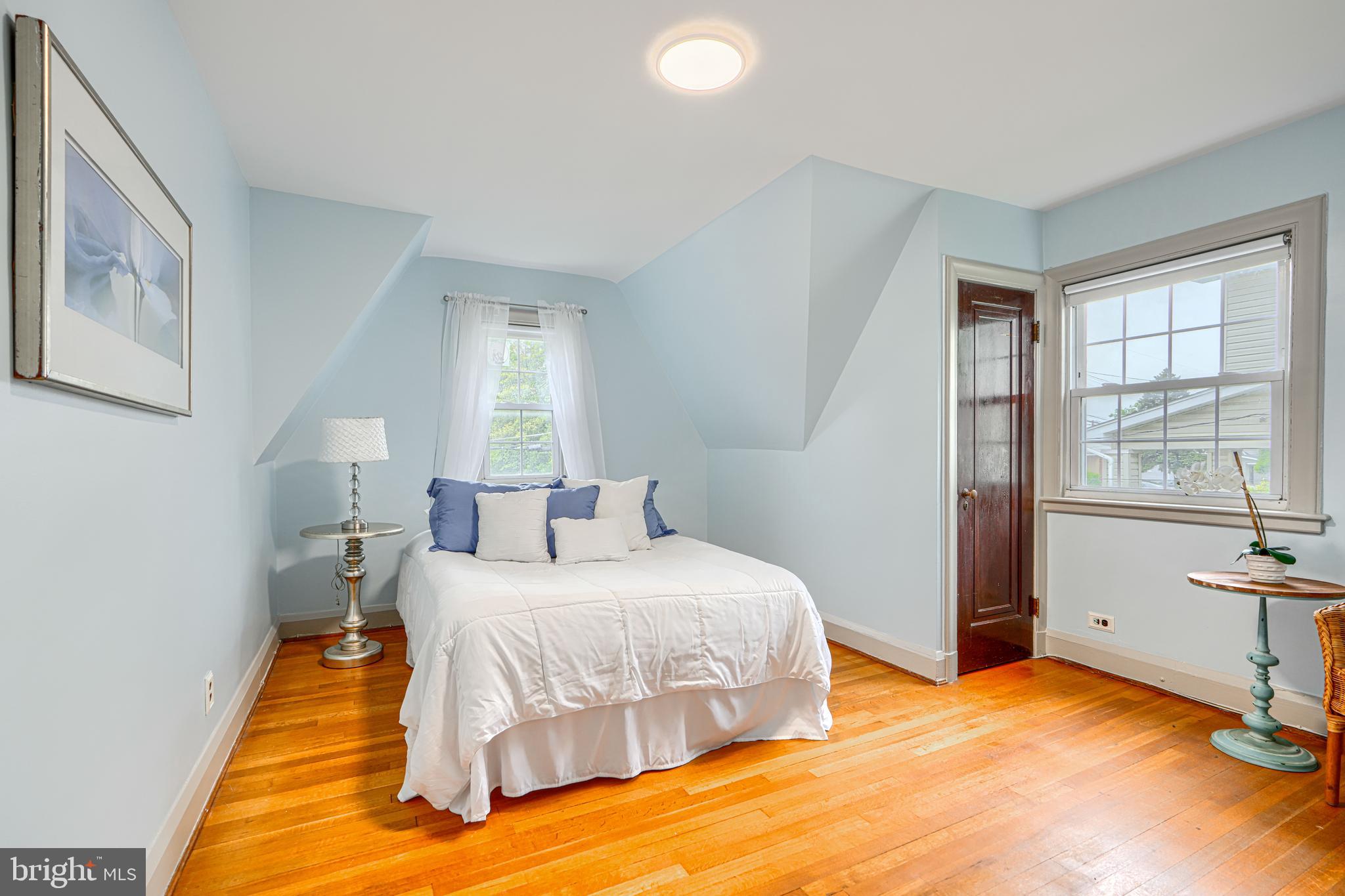 OAKCREST - Residential