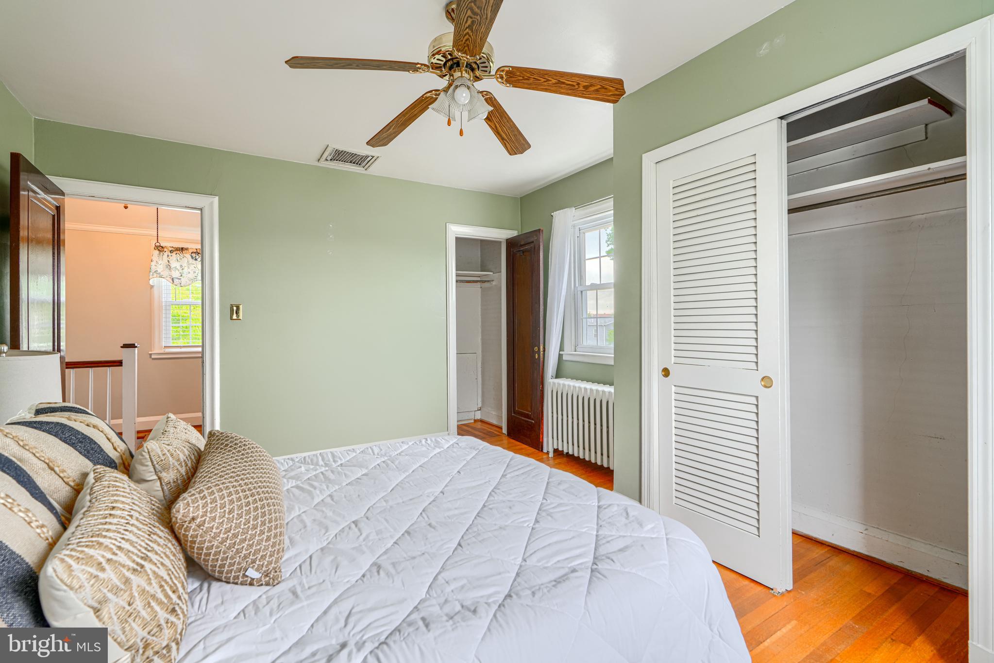 OAKCREST - Residential