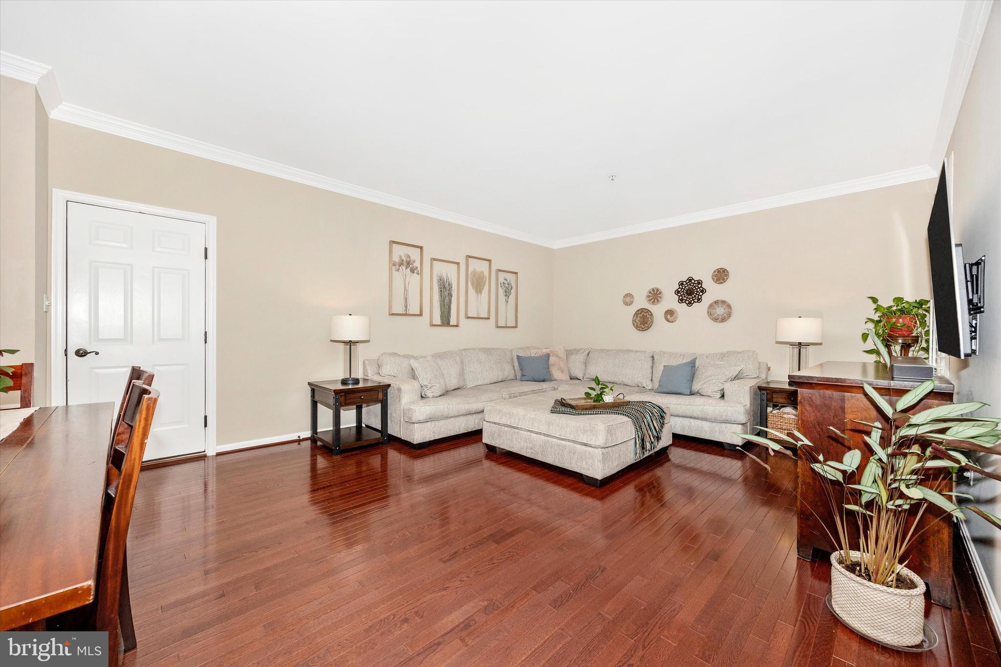 TUSCARORA CREEK - Residential