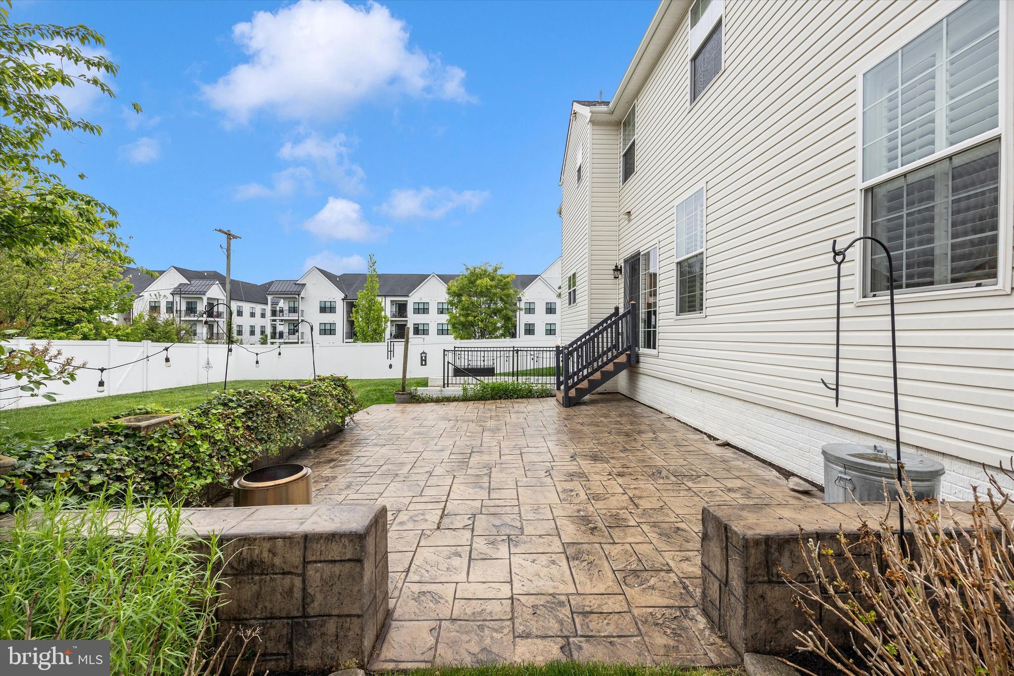 TUSCARORA CREEK - Residential