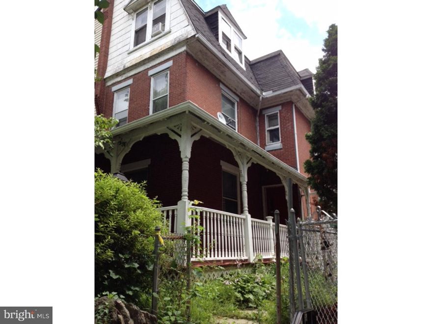 Great huge home on a beautiful block in Germantown . 3 stories with a private parking . home needs cosmetic work.  off All offers will be presented, $2,000 certified deposit and proof of funds will be required. AS IS Addendum and buyer will be responsible for u/o. Seller is equitable owner. Recommend to use assurance abstract for tile This is an assignment transaction. Cash or hard money financing only. All offers will be presented