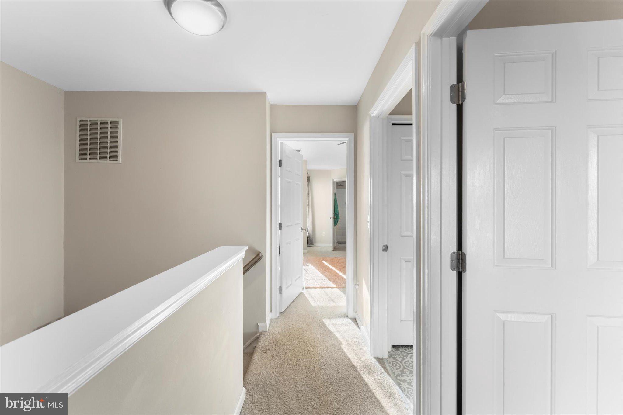 STRATFORD - Residential