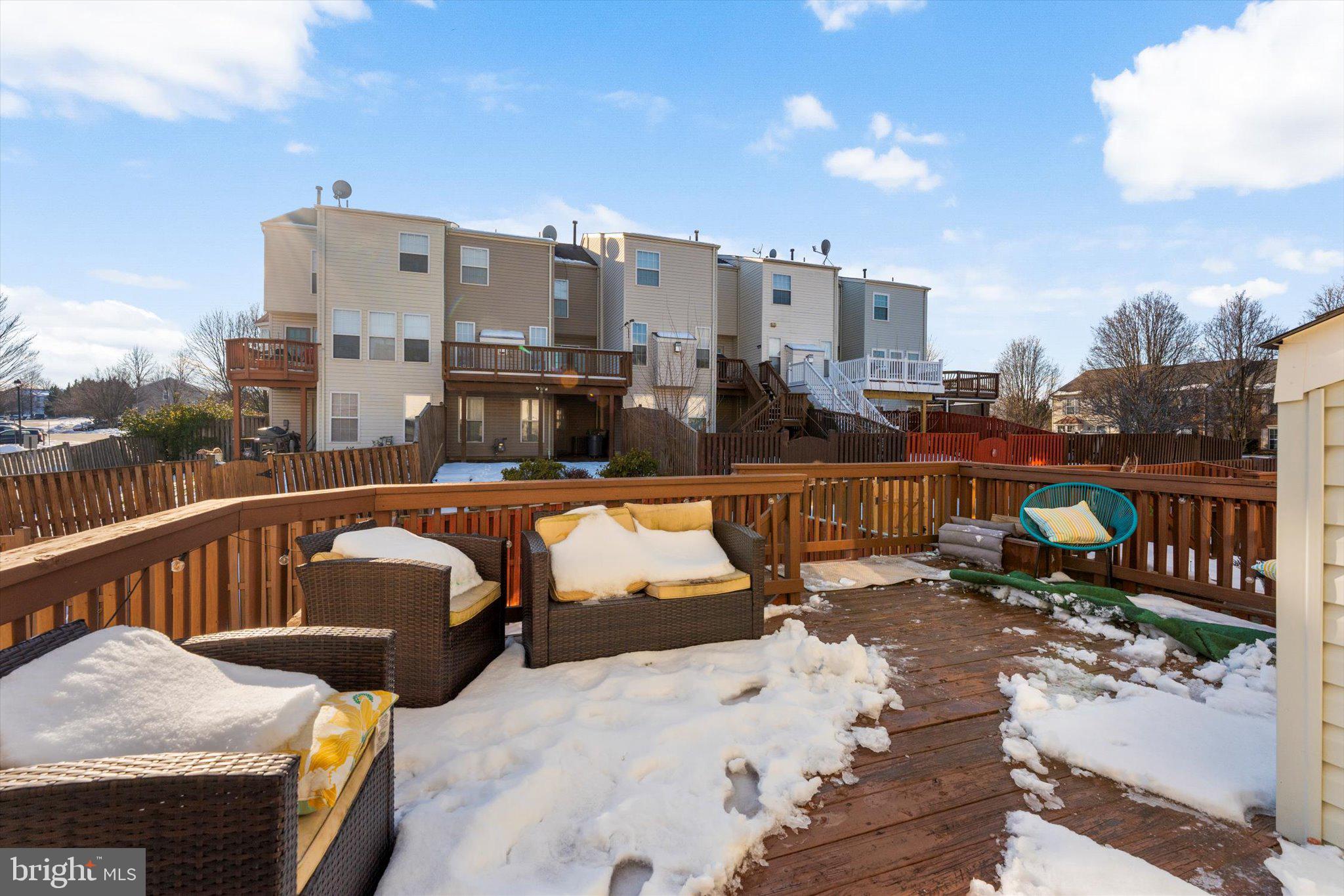 STRATFORD - Residential