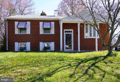 Homes For Sale - 9410 Small Drive<br/> CLINTON, MD 20735