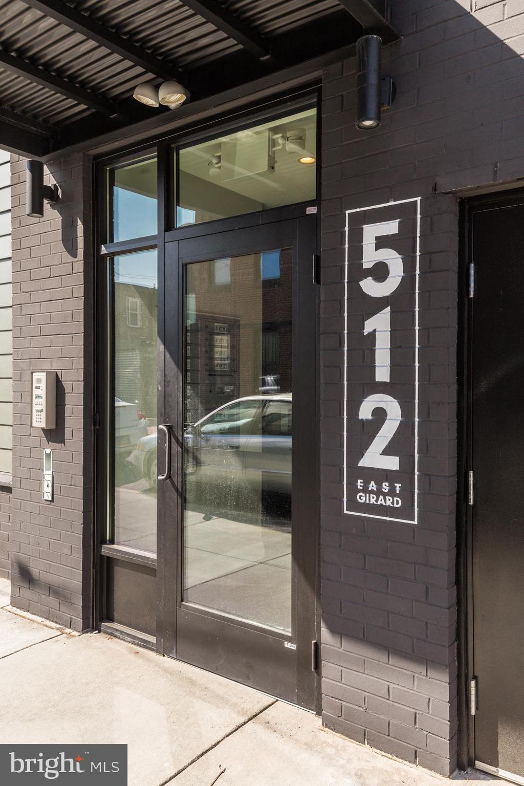FISHTOWN - Residential Lease