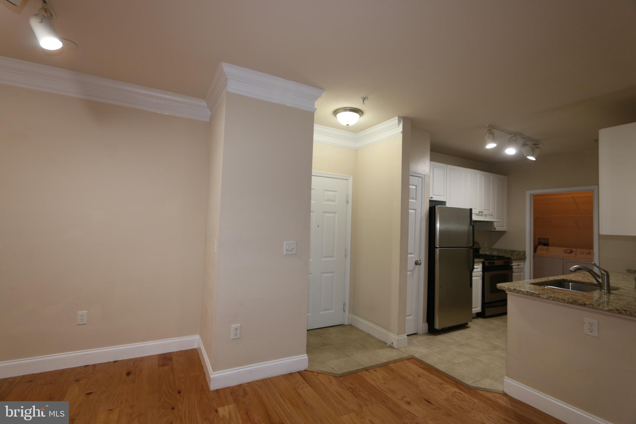 FITZ AT ROCKVILLE TOWN C - Residential Lease