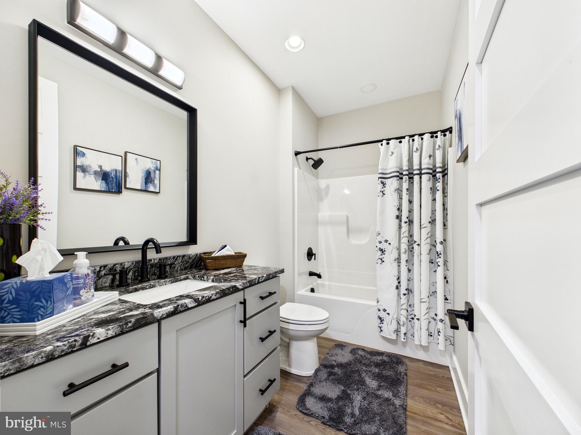 NANTICOKE LANDING - Residential