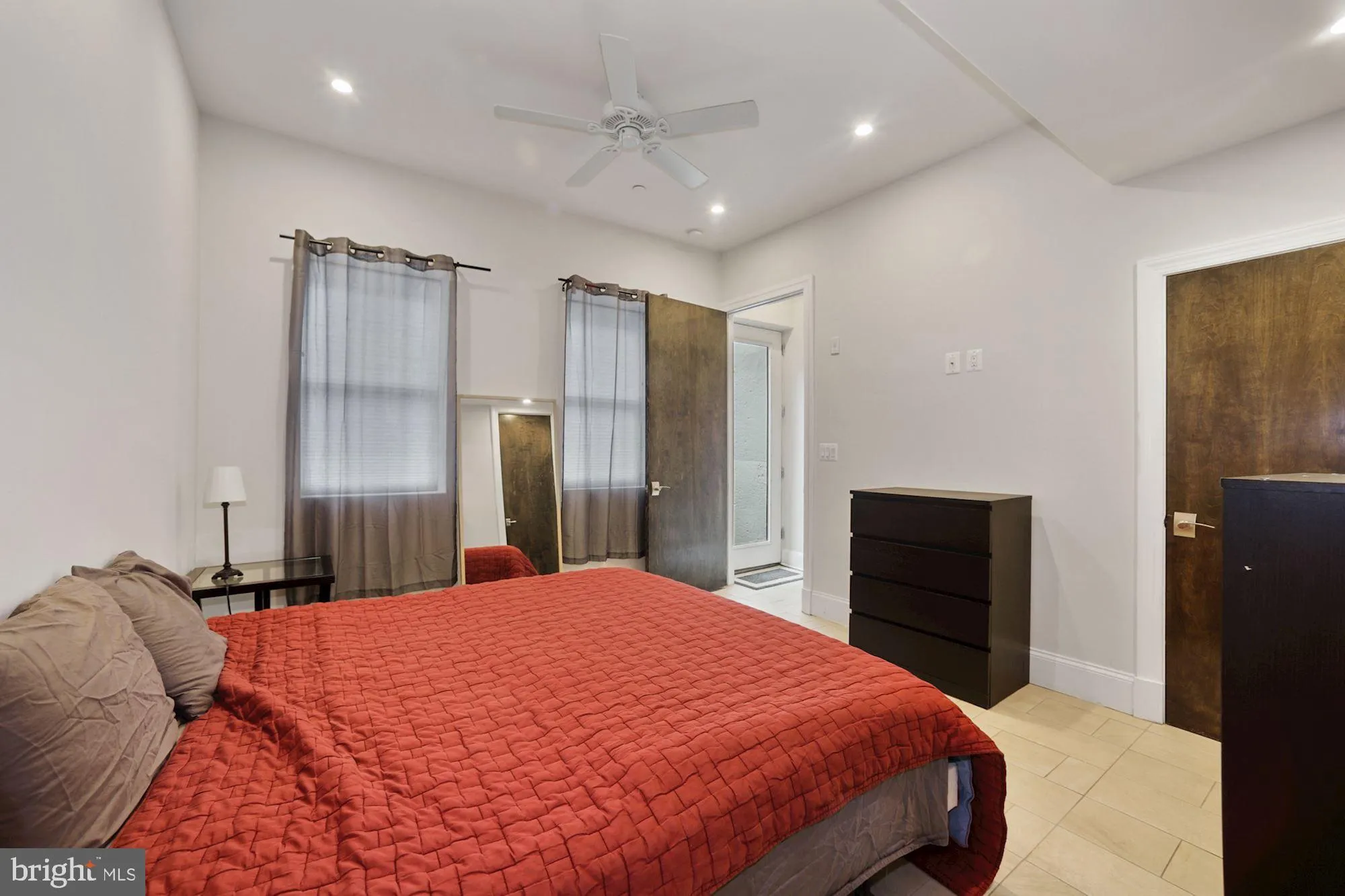 Additional image 106 of 2298 Champlain Street NW Unit B, Washington, DC 20009
