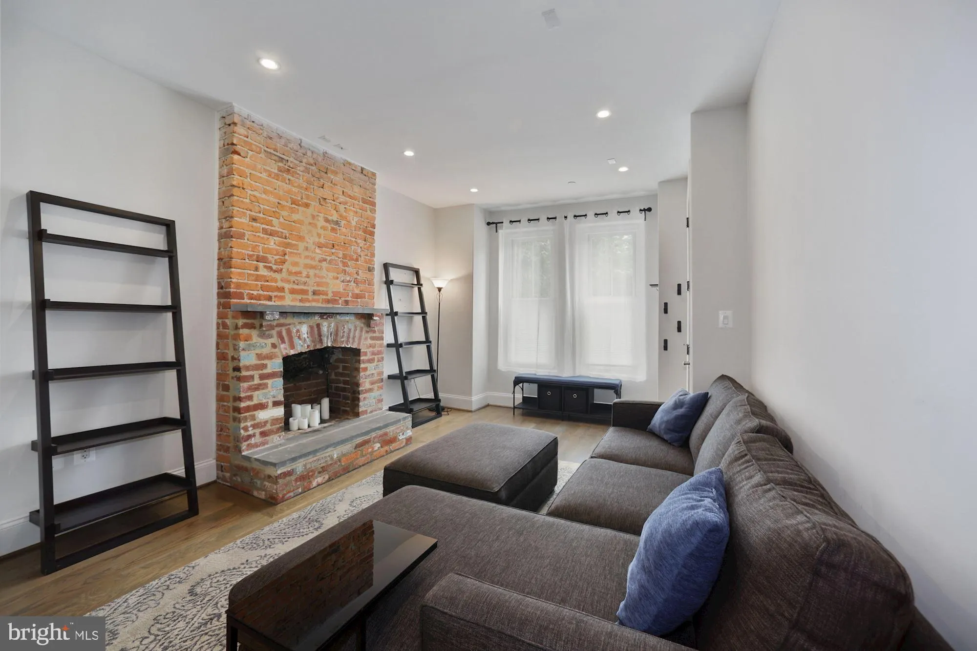 Additional image 75 of 2298 Champlain Street NW Unit B, Washington, DC 20009