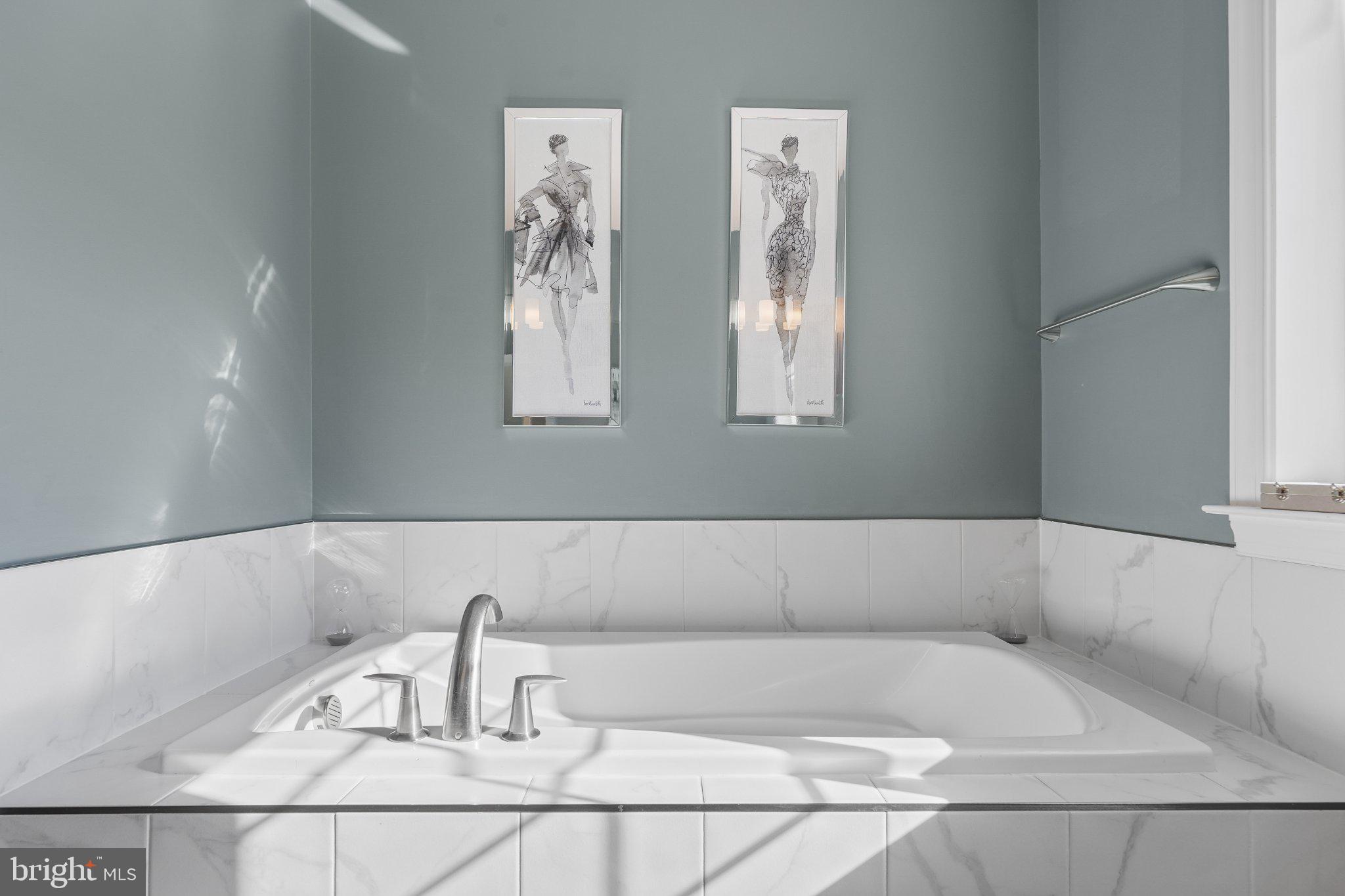 MARLBORO RIDING-PLAT 1> - Residential