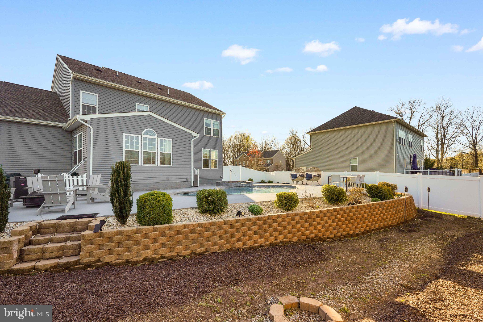 MARLBORO RIDING-PLAT 1> - Residential