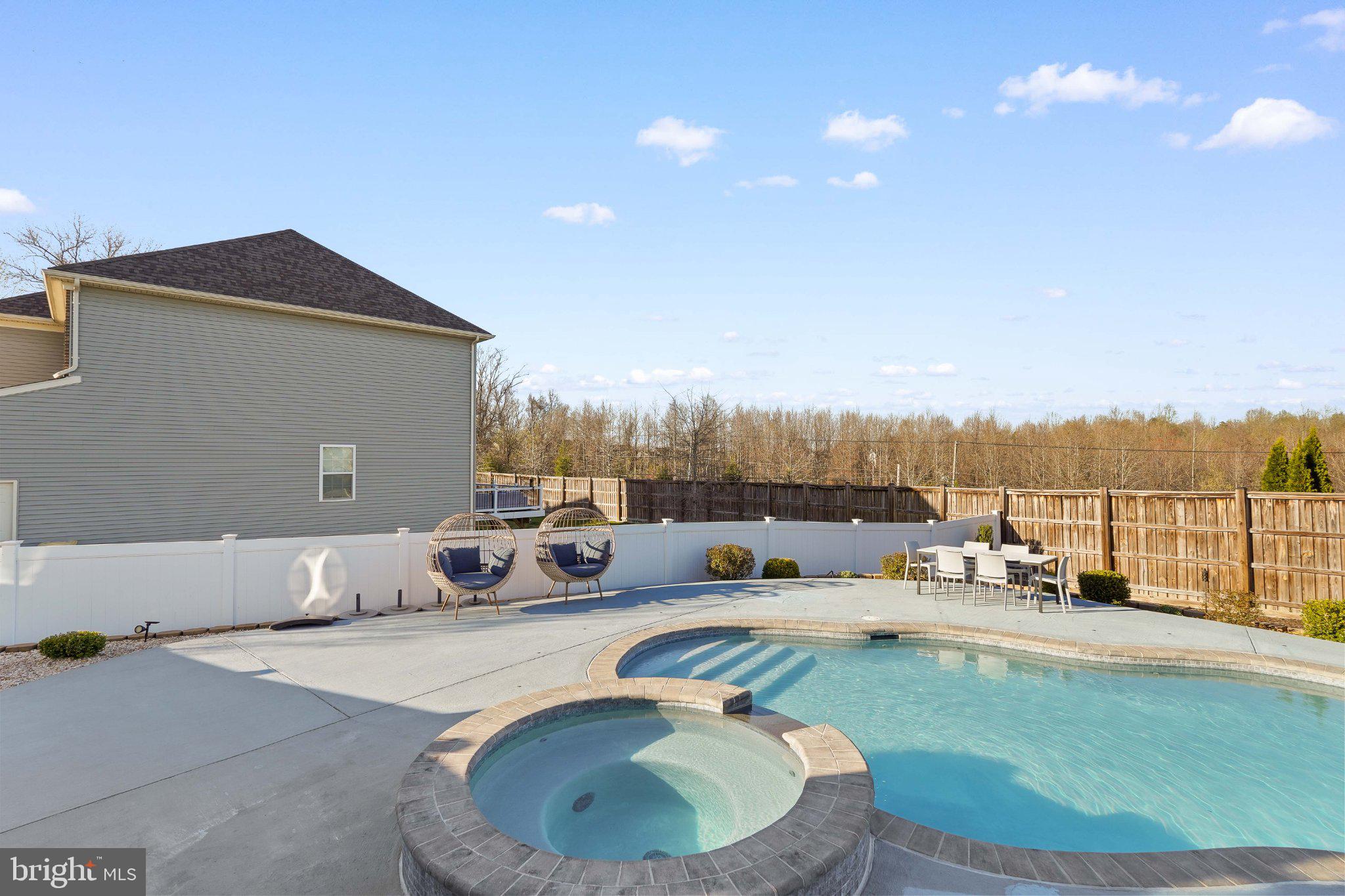 MARLBORO RIDING-PLAT 1> - Residential