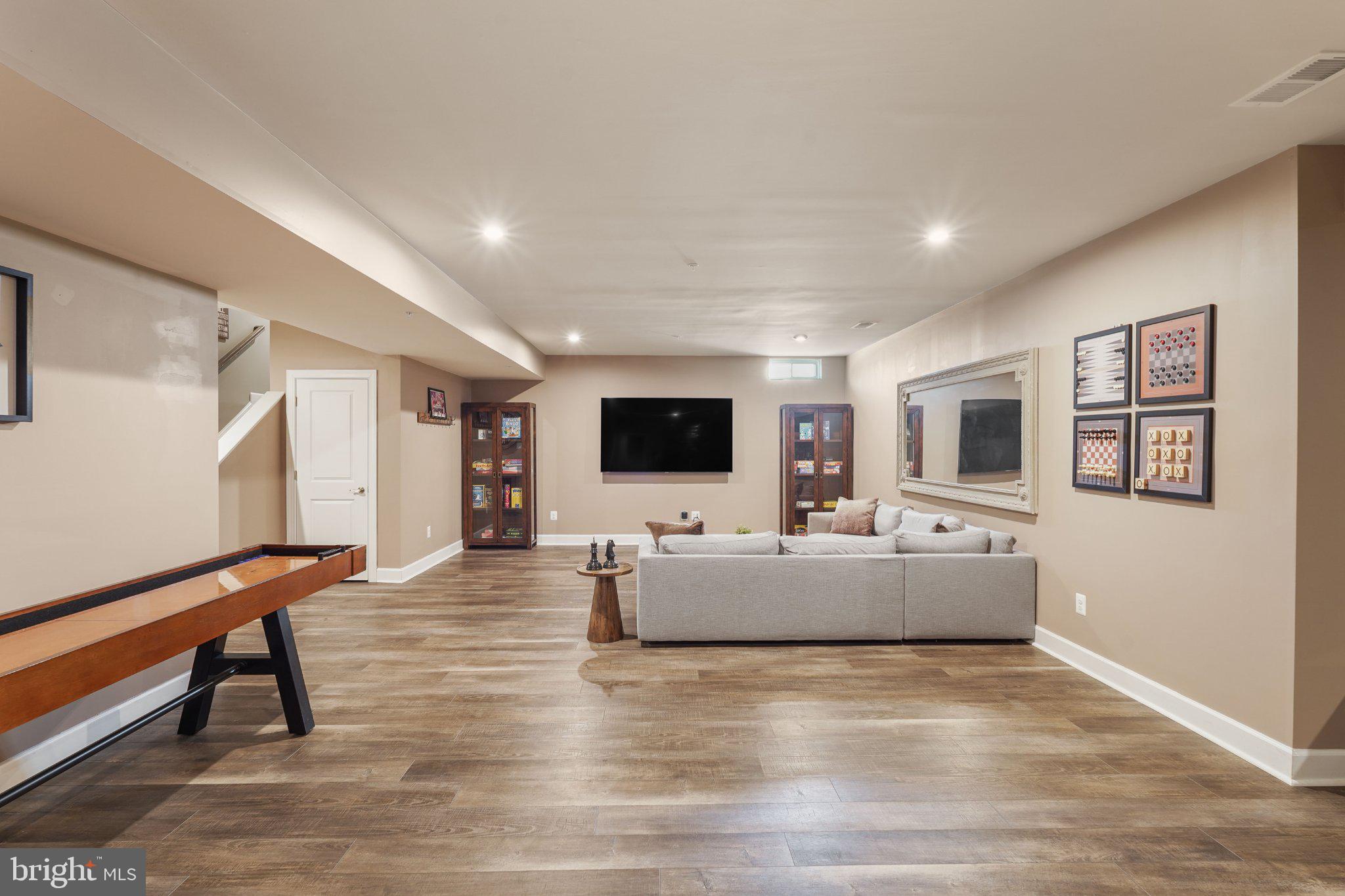 MARLBORO RIDING-PLAT 1> - Residential