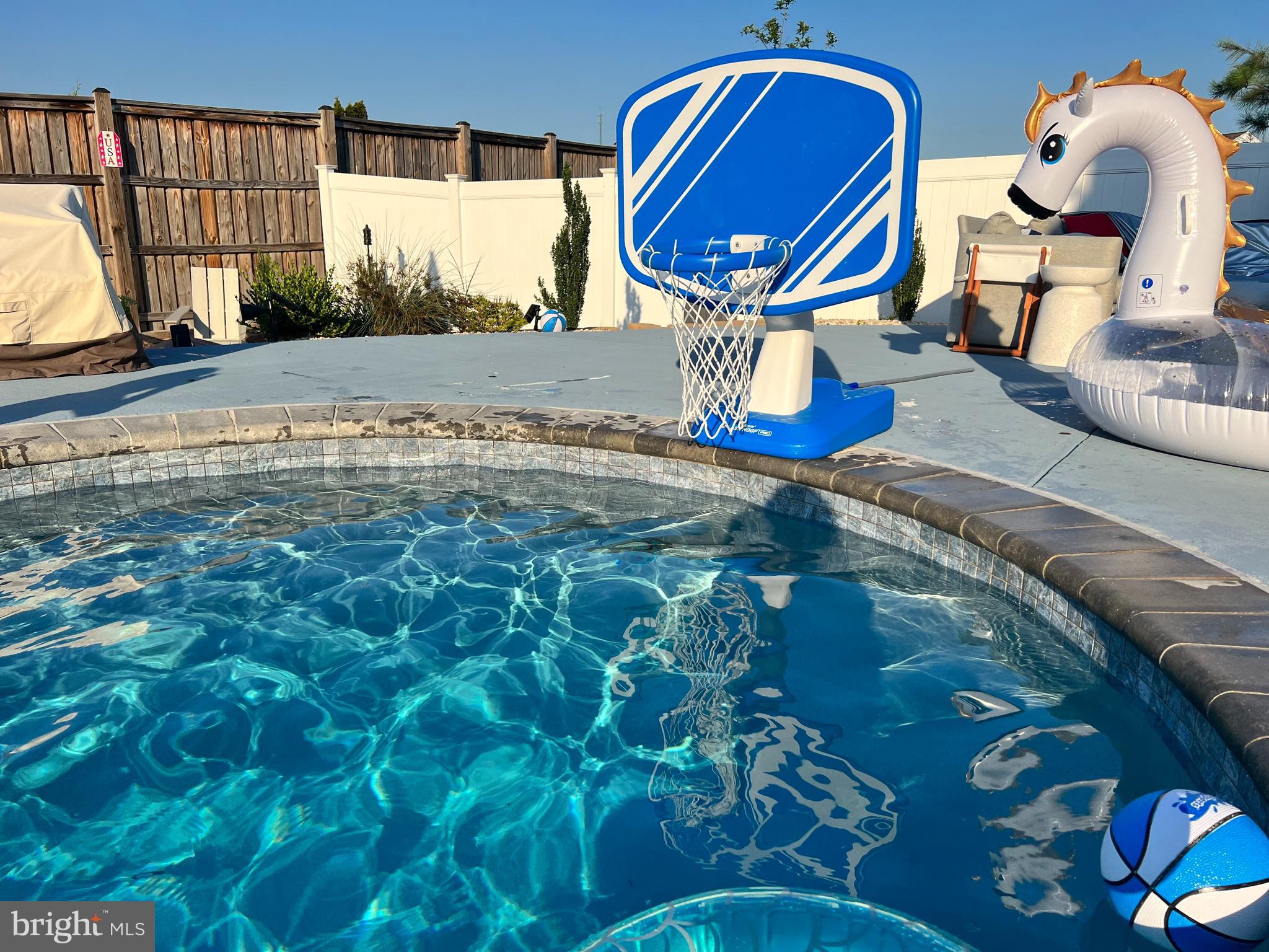 MARLBORO RIDING-PLAT 1> - Residential